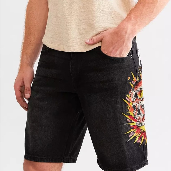 Ed Hardy Skater Shorts Exploding Skull Size 36 NWT